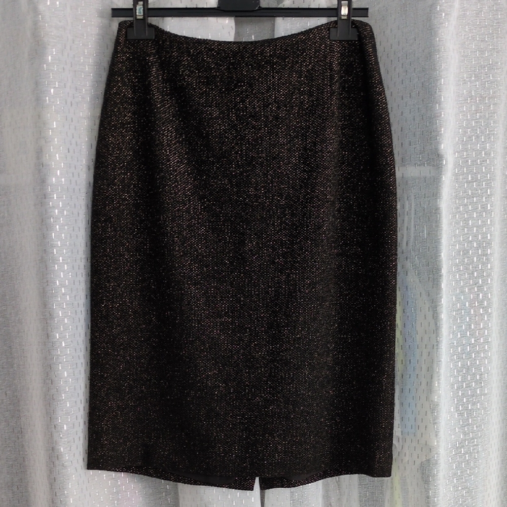 Anne Klein Black Pencil Skirt With Gold Metallic Threads